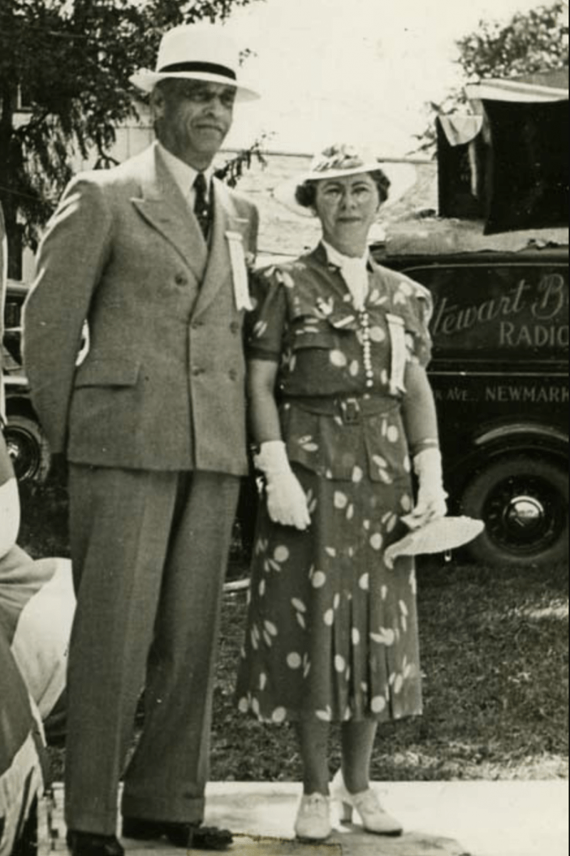 Walter and Laura Rolling, 1937